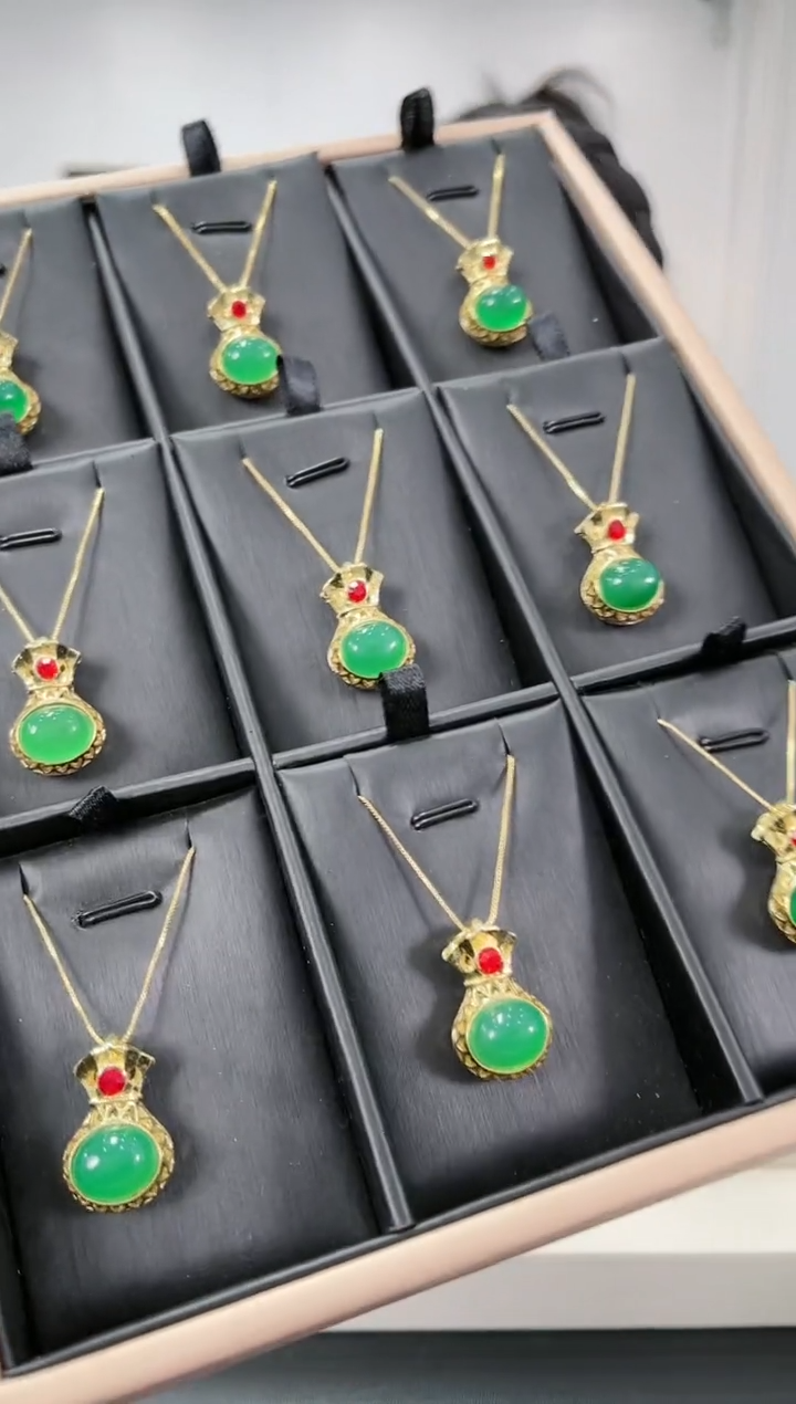 【闪购商品】玛瑙/玉髓颈饰未镶嵌挂件