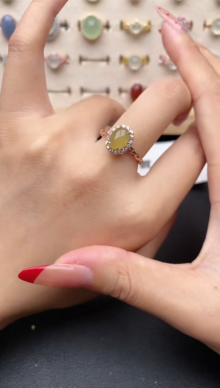 【闪购商品】翡翠戒指银S925镶嵌一物一证一礼盒