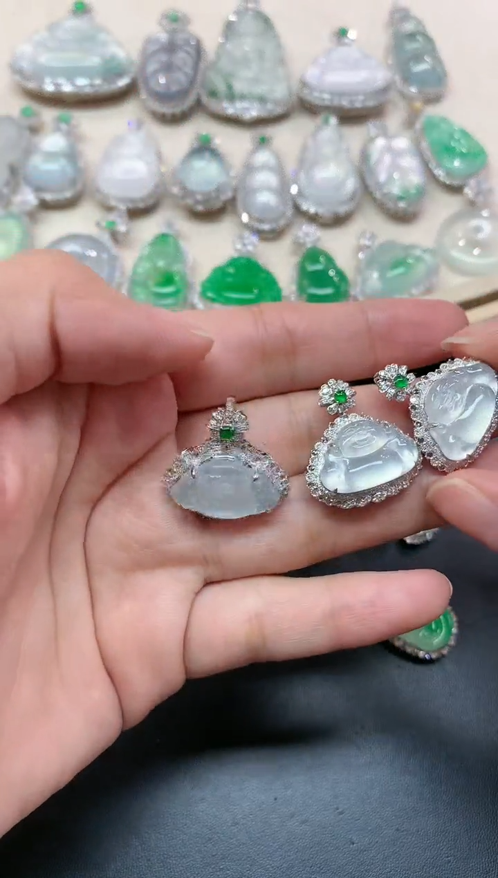 【闪购商品】翡翠吊坠(不含链)18K金镶嵌A378多样性发其一|9800