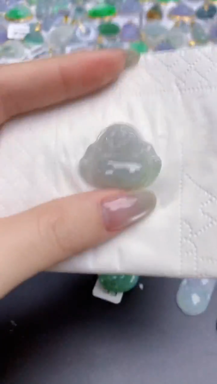 【闪购商品】翡翠颈饰未镶嵌天然缅甸翡翠A货