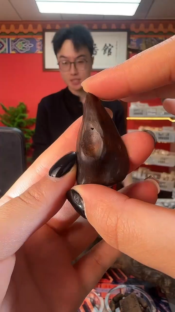 沉香吊坠R35顺化包头多样性发一