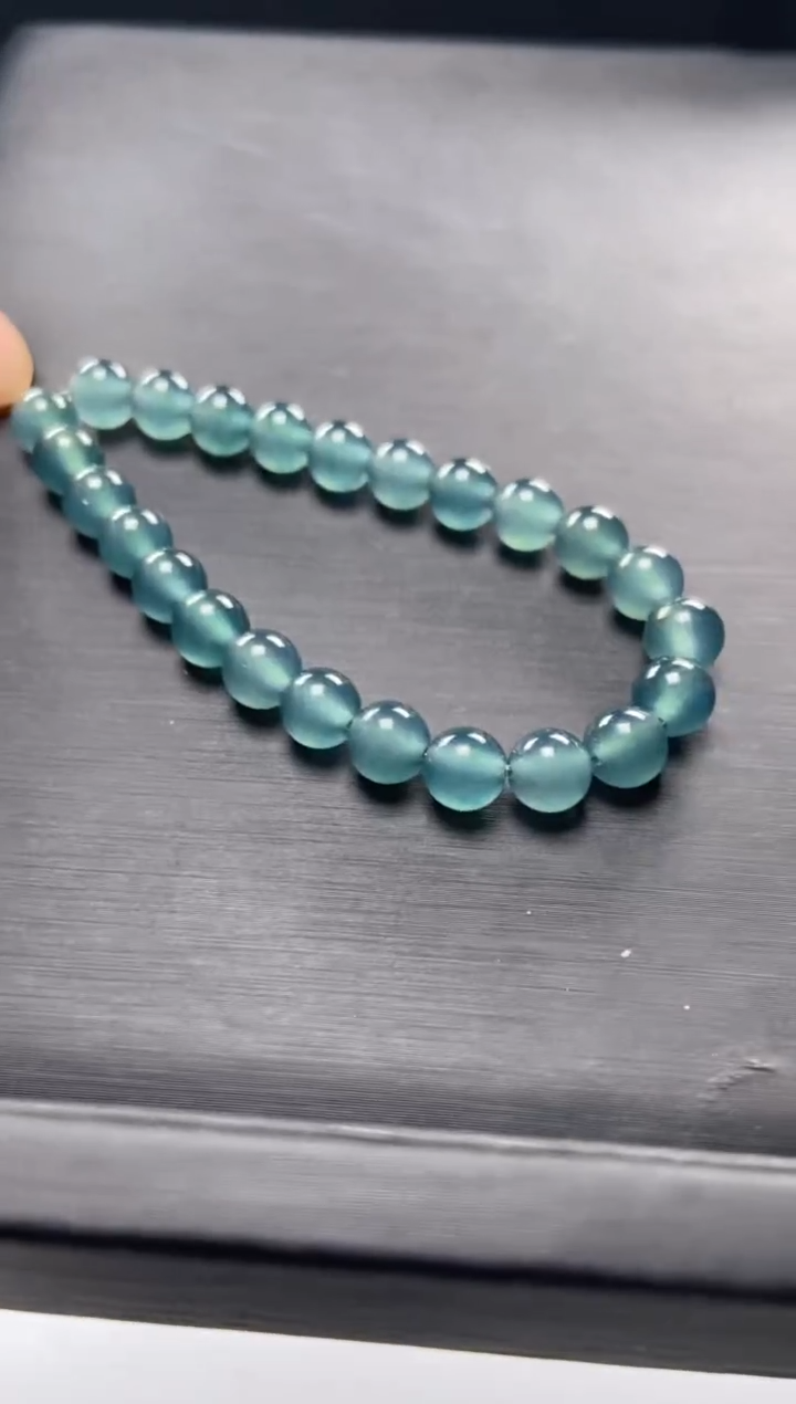 【闪购商品】翡翠手链未镶嵌多样性发货37颗卡6