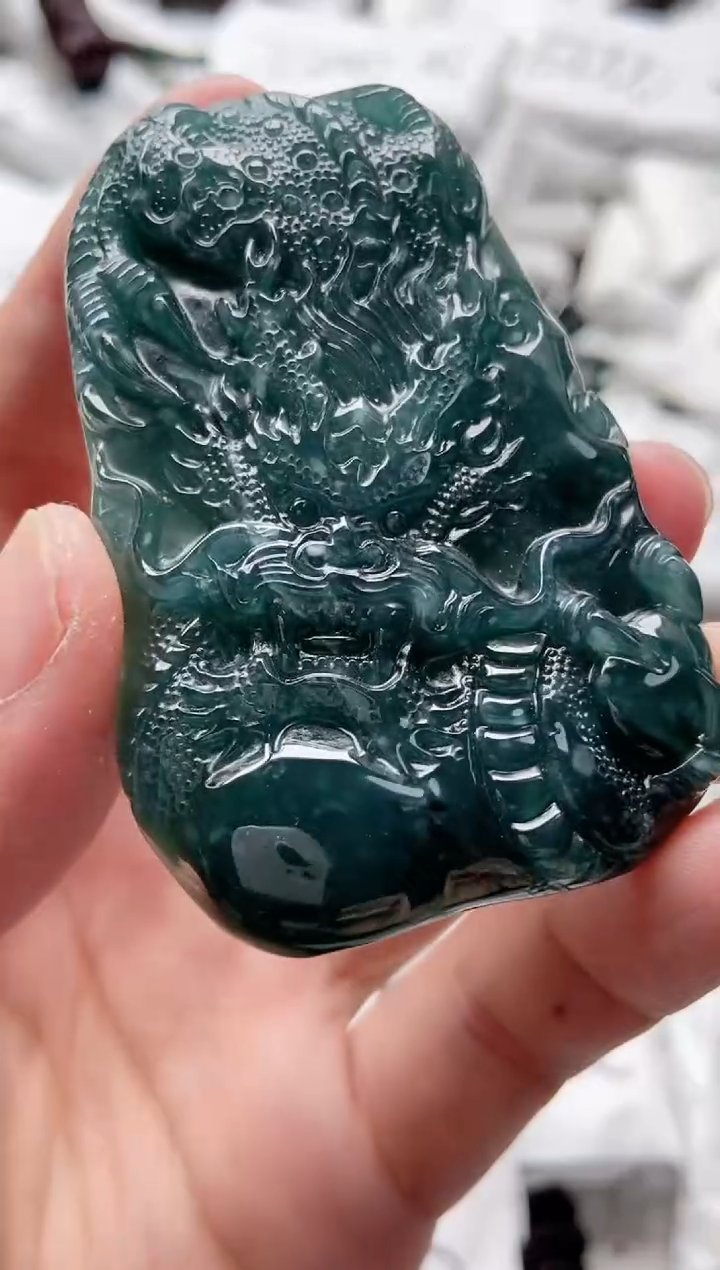 翡翠未镶嵌颈饰8888888888