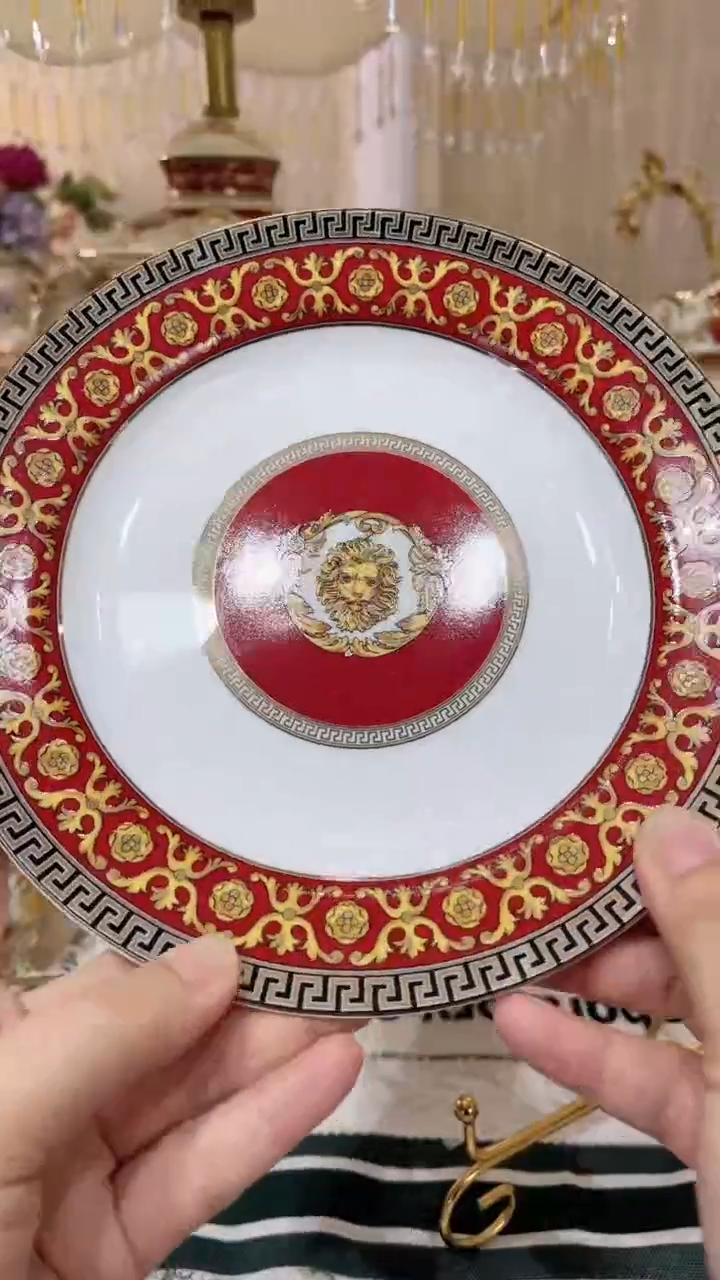 范家红色盘子一个19cm