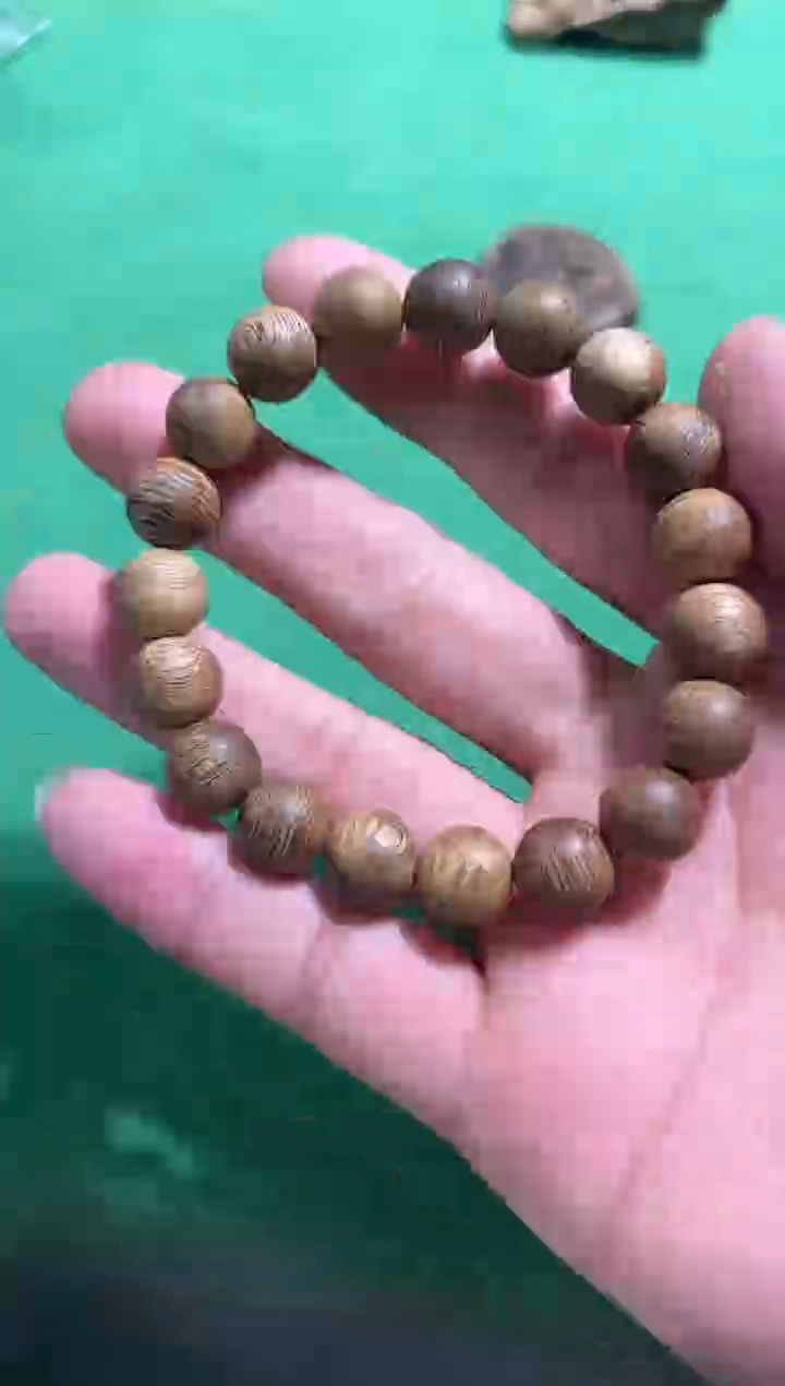 【闪购商品】沉香手串137号虫漏黑油格多样性发一