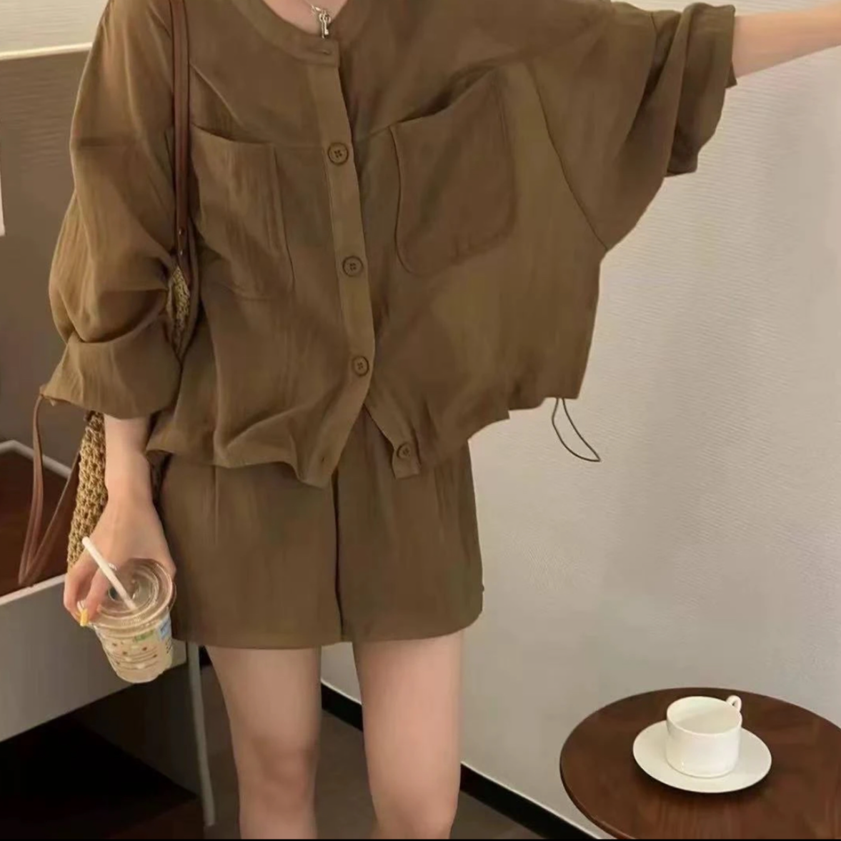 9922#夏季圆领宽松长袖防晒上衣+短裤套装抽绳（微透）