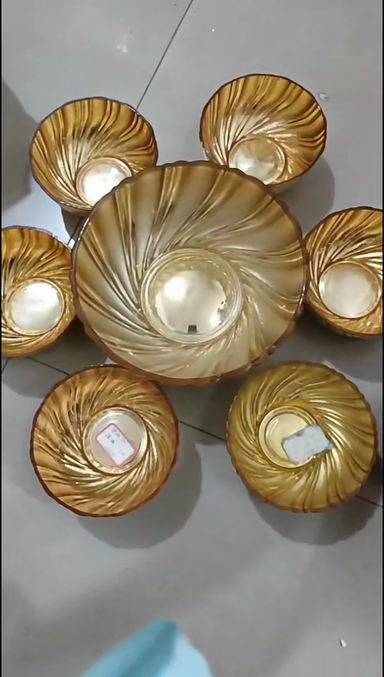【闪购商品】瓷金色玻璃碗