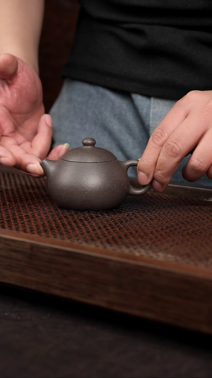 【闪购商品】紫砂茶壶千禧紫泥西施