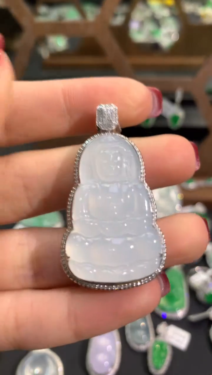 【闪购商品】翡翠吊坠(不含链)18K金镶嵌吊坠