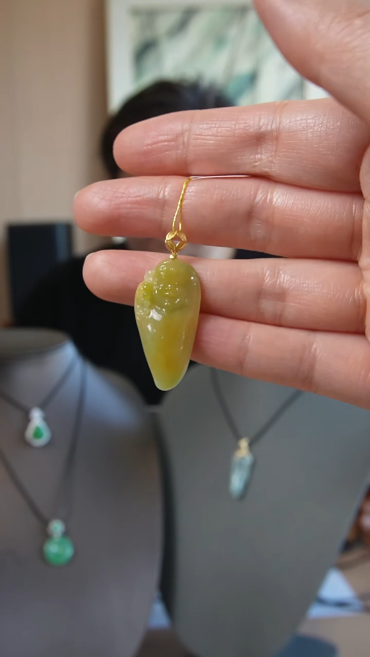 【闪购商品】翡翠颈饰18K金镶嵌天然缅甸翡翠吊坠