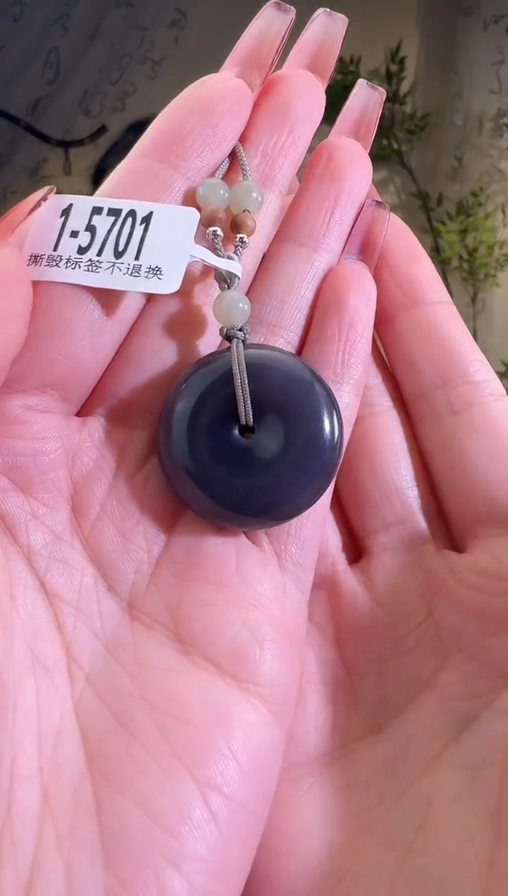 【闪购商品】和田玉颈饰未镶嵌1-5701