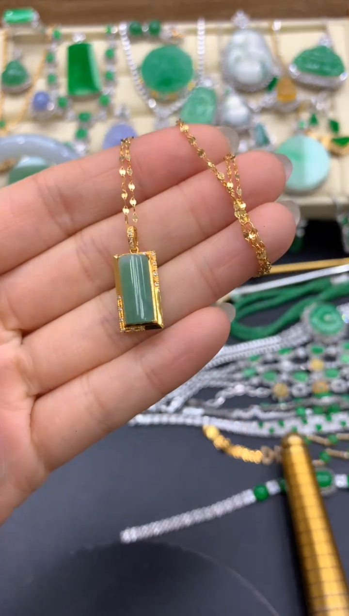 【闪购商品】翡翠颈饰18K金镶嵌266-中国好珍宝