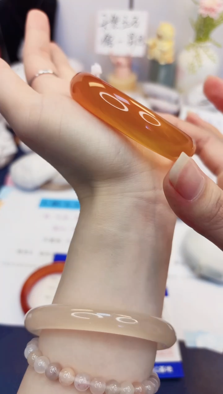 【闪购商品】石英质玉手镯未镶嵌113-玛瑙-圈口56