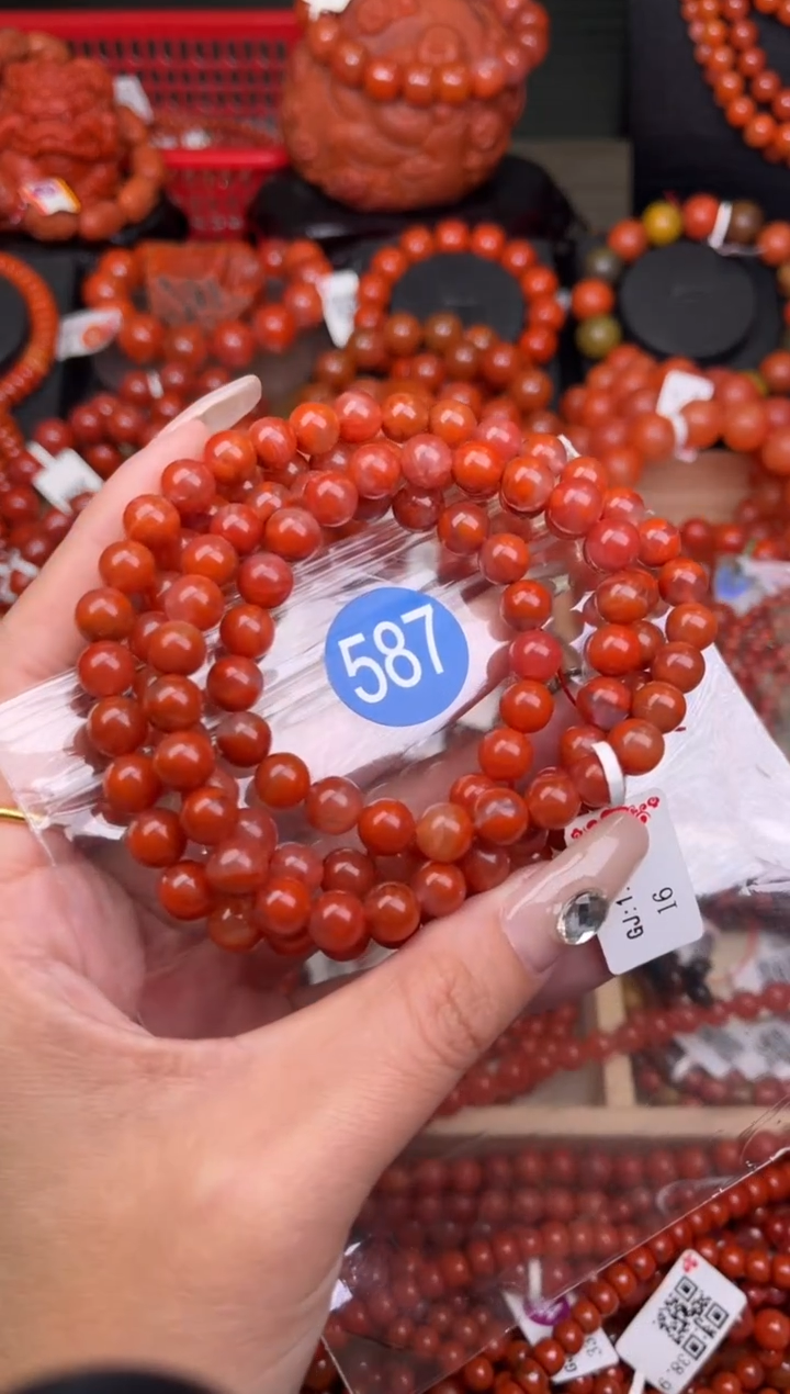 南红玛瑙未镶嵌珠宝奇石587-7+