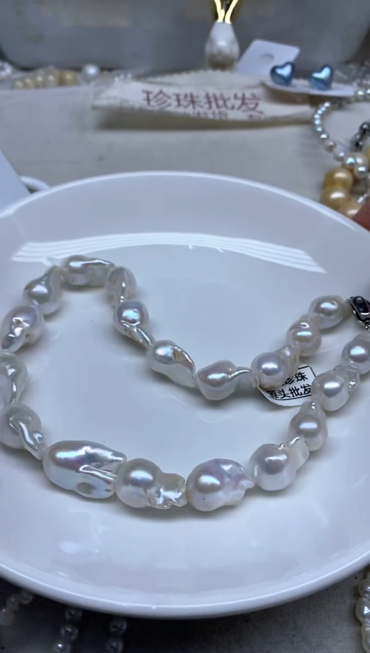 淡水珍珠未镶嵌颈饰大巴