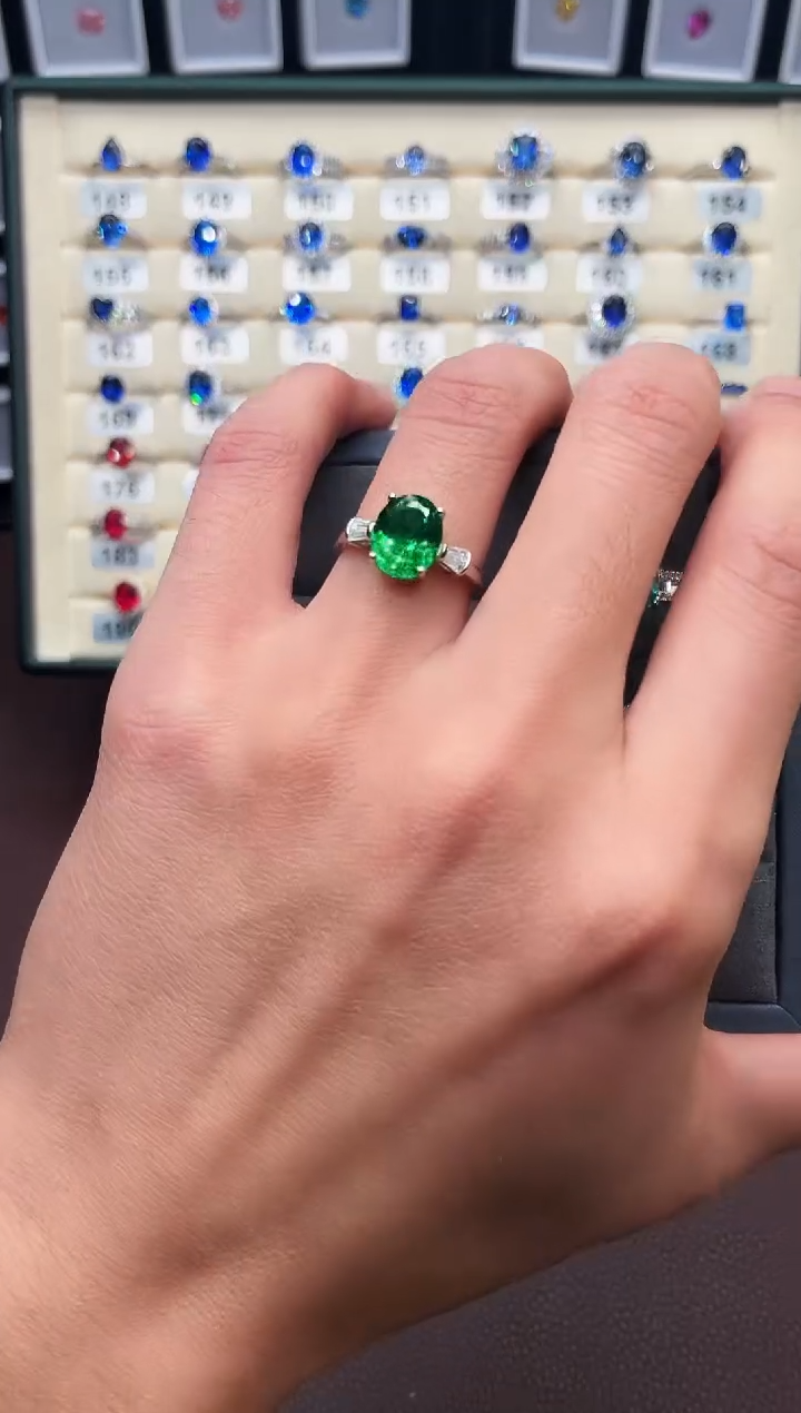 无925银轻奢沙弗莱色女神戒