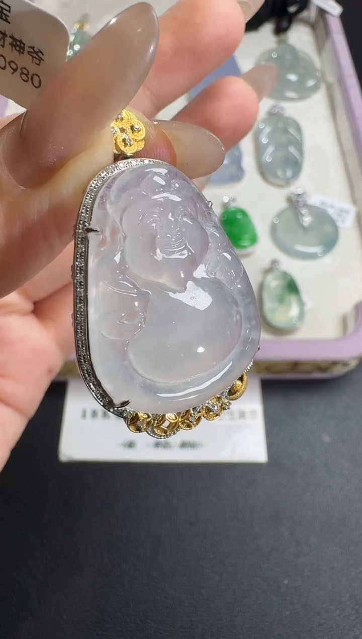 【闪购商品】翡翠吊坠(不含链)18K金镶嵌【源头工厂】钻石镶嵌