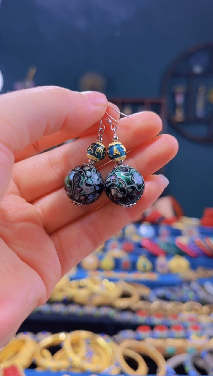 【闪购商品】非遗绝技 犀皮漆耳环 墨绿