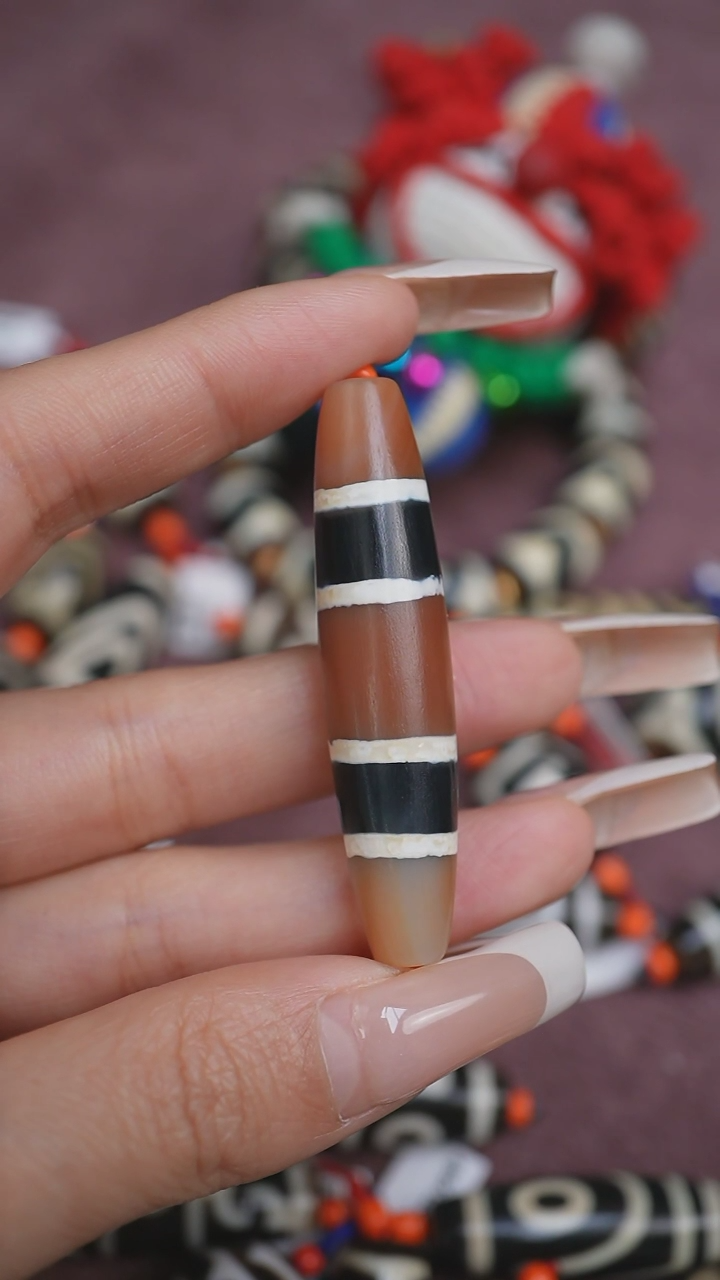 【闪购商品】玛瑙/玉髓颈饰未镶嵌蚀花玛瑙珠定制编绳