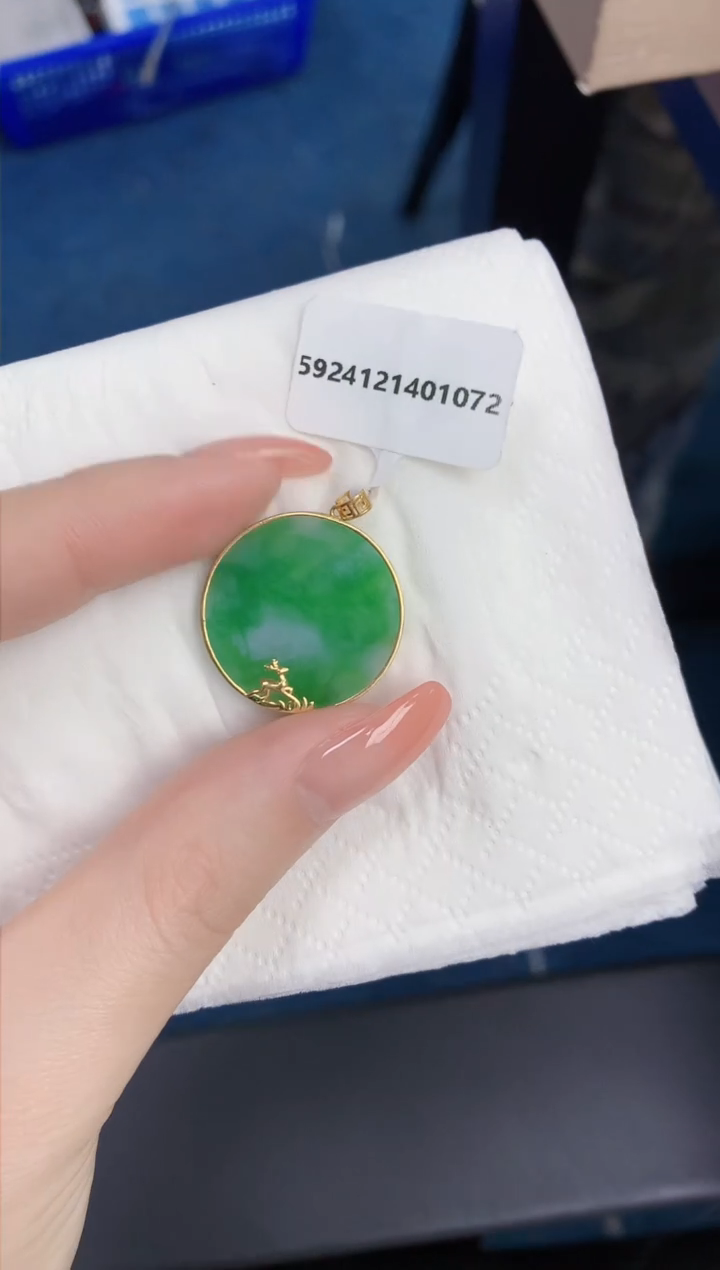 【闪购商品】翡翠颈饰18K金镶嵌天然缅甸翡翠A货