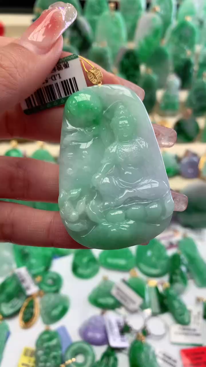 【闪购商品】翡翠颈饰18K金镶嵌挂件