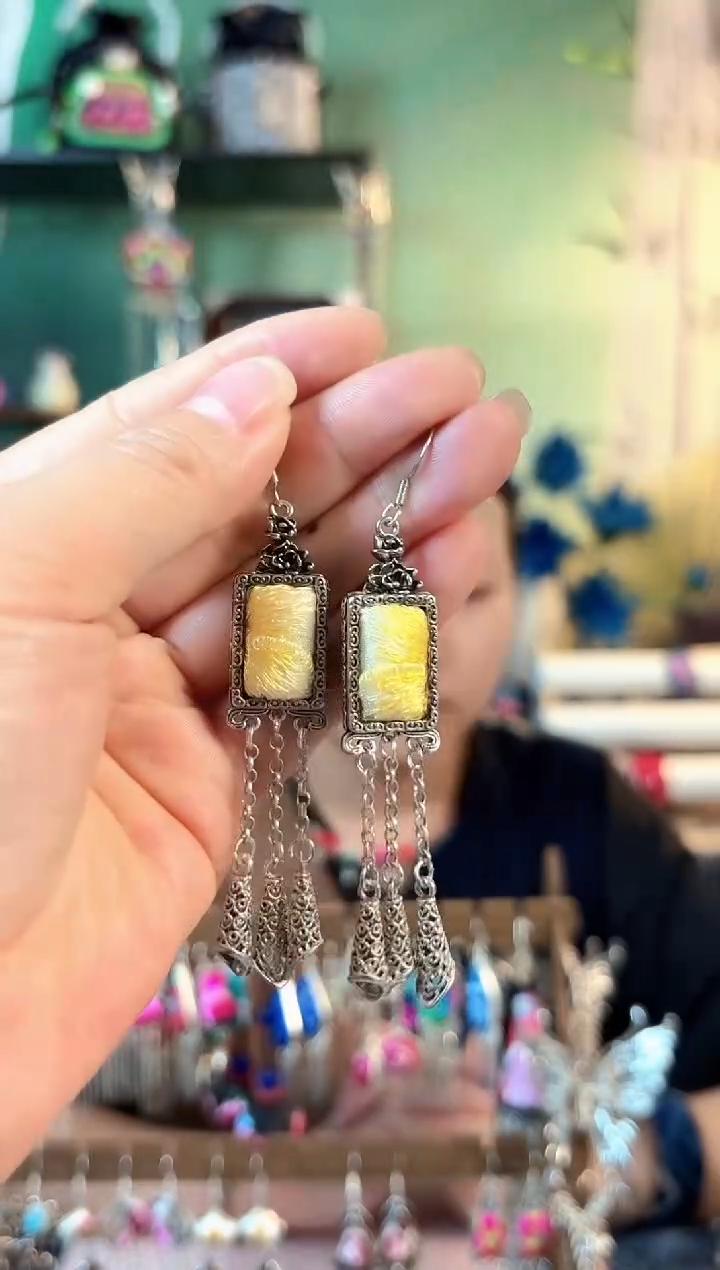 织绣彩云南阁非遗老绣639