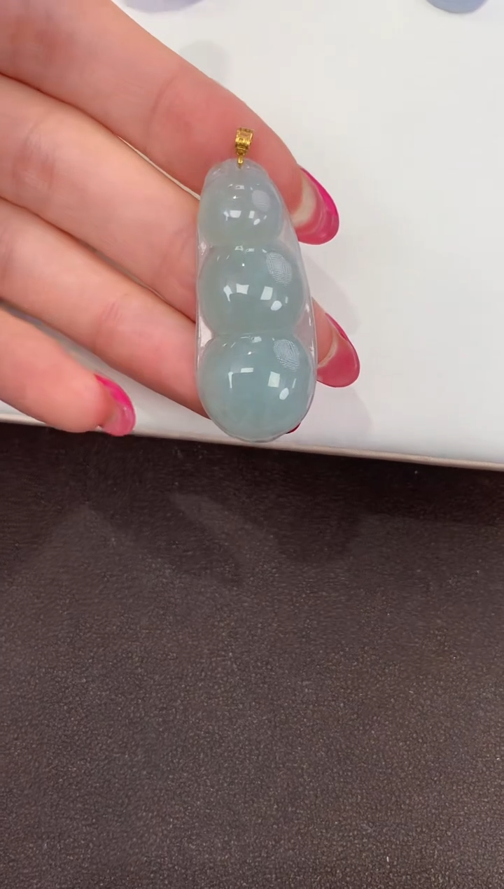 颈饰18K金镶嵌翡翠天然缅甸a货翡翠