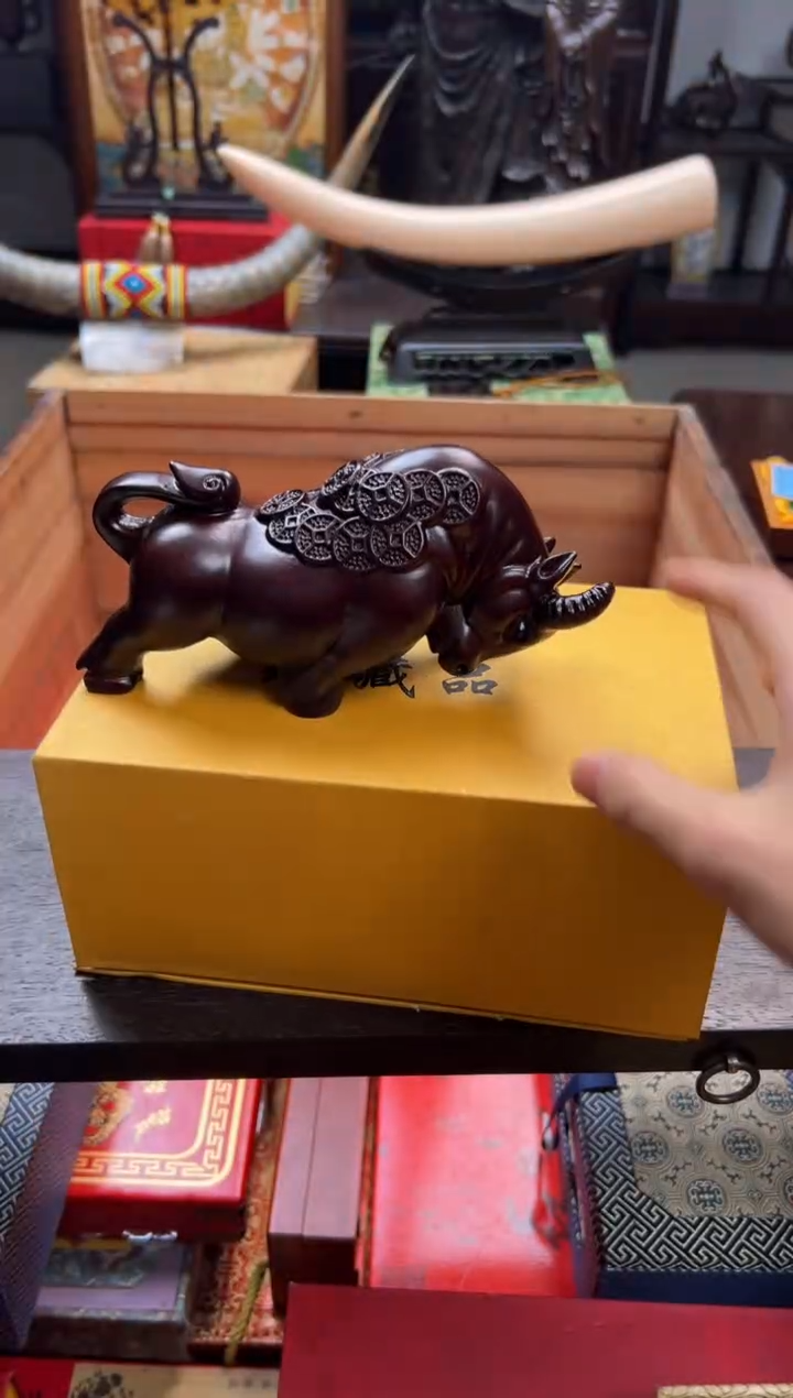 【闪购商品】木—————————————牛摆件