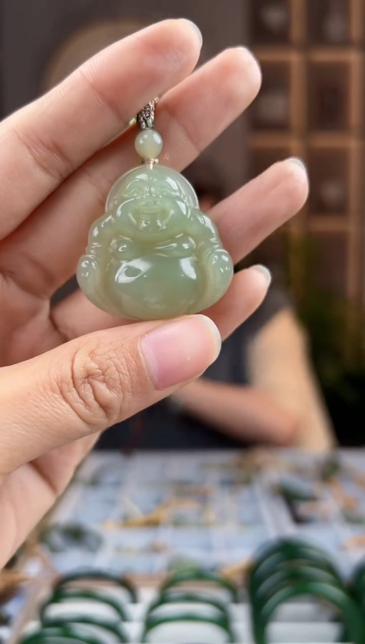 颈饰未镶嵌和田玉拍一发一，拍一发一