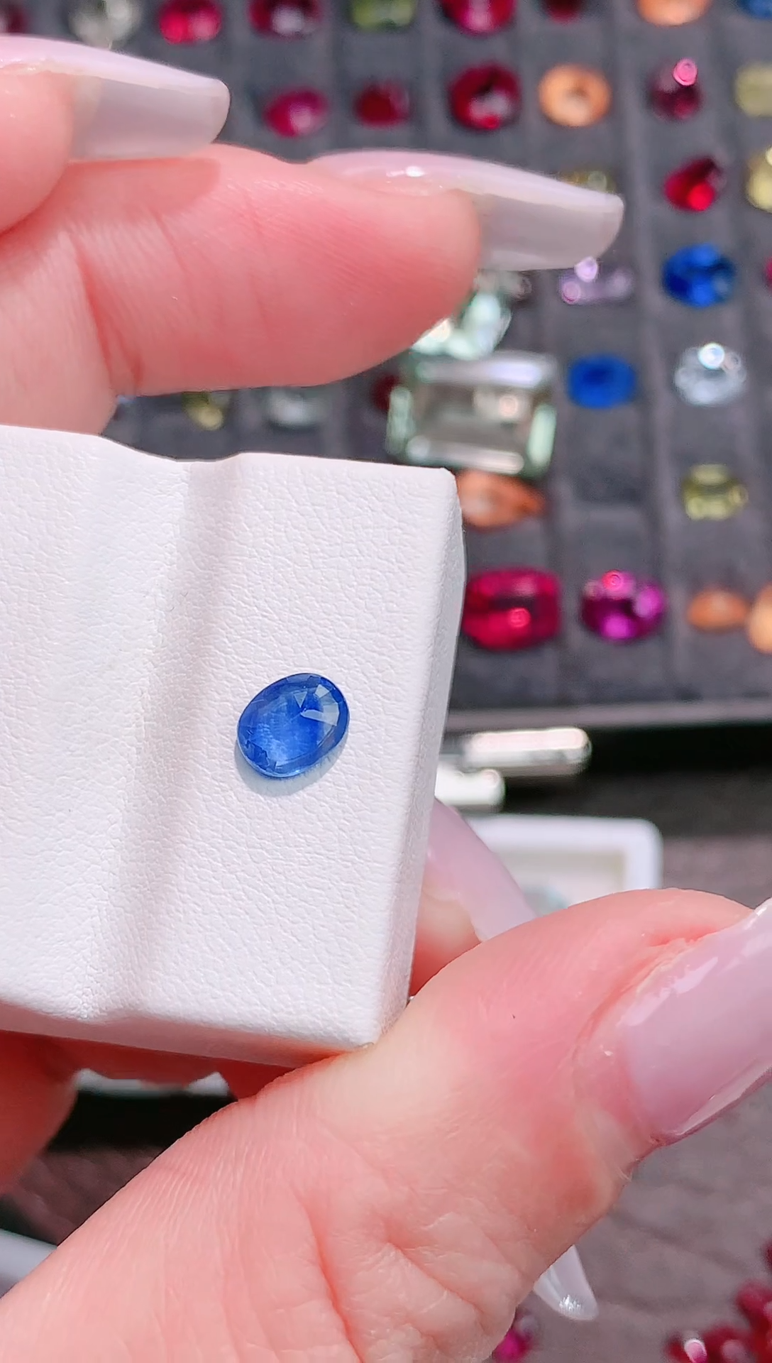 裸石蓝宝石0.71ct