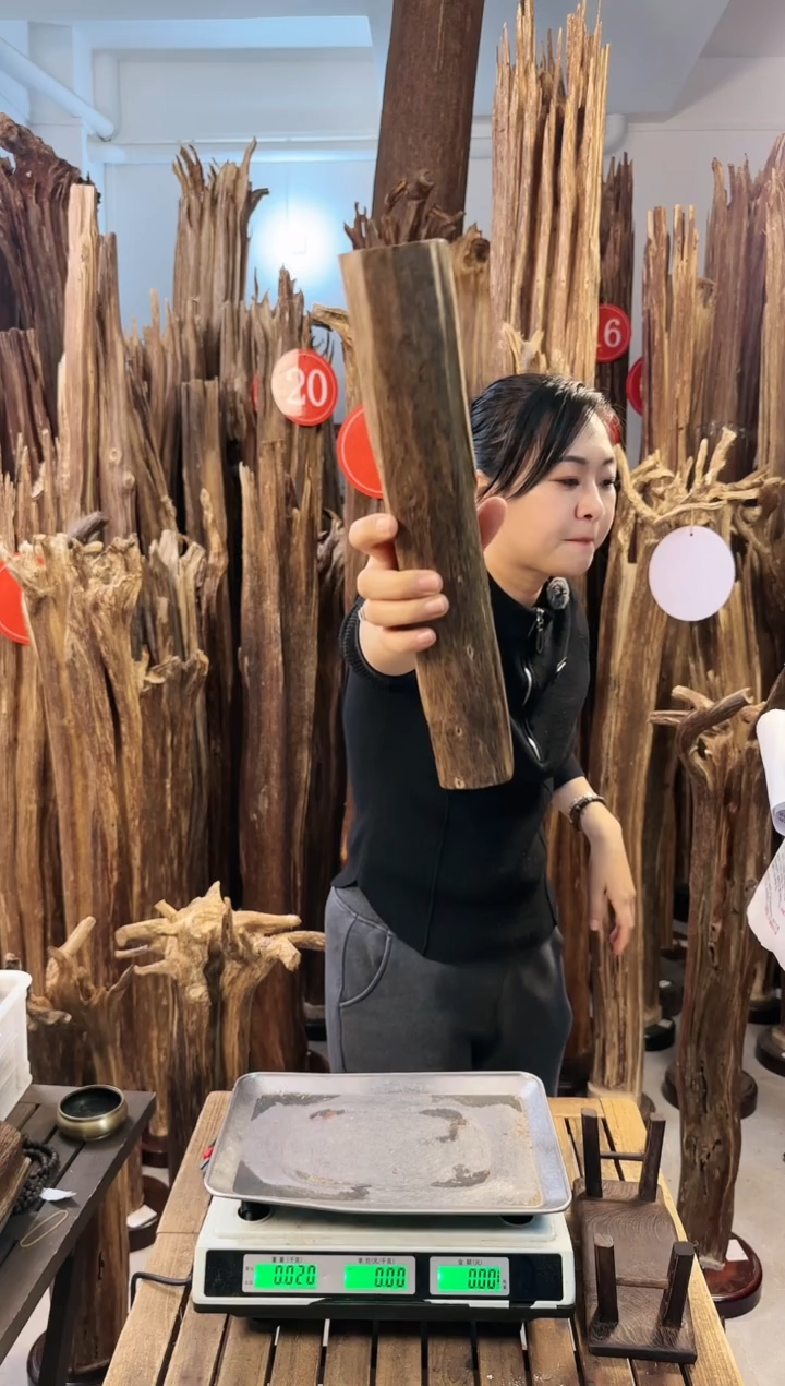 【闪购商品】沉香摆件沉香摆件多样性发一件5