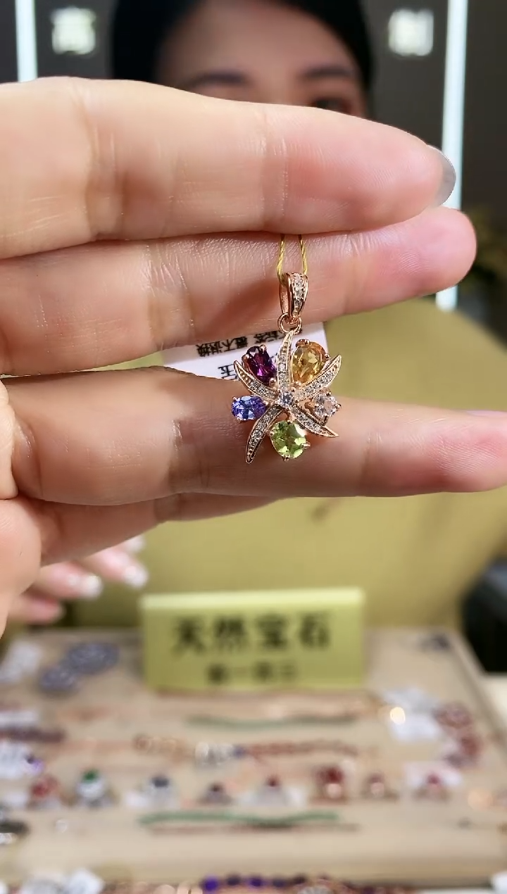 【闪购商品】坦桑石颈饰银S925镶嵌颈饰