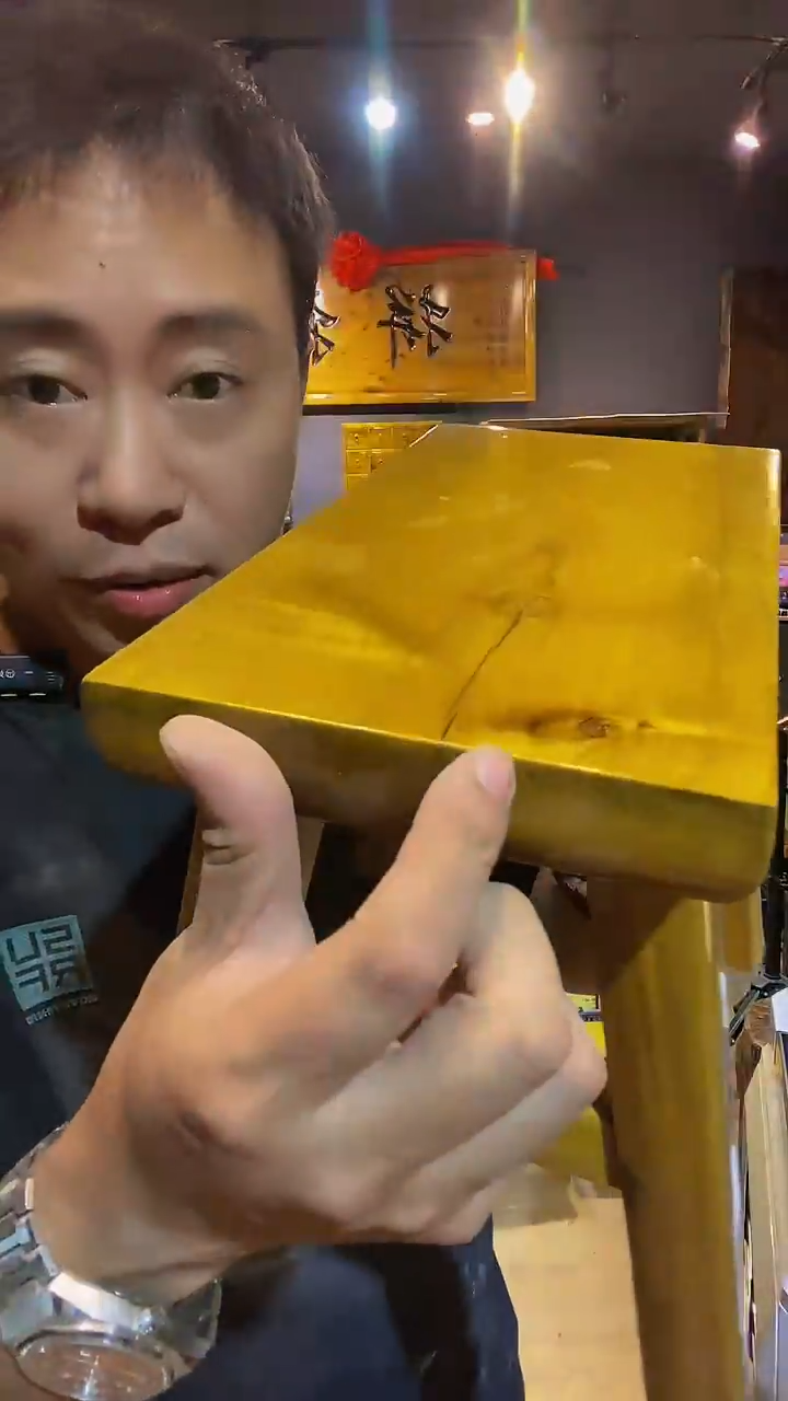 木金丝楠木制品凳子