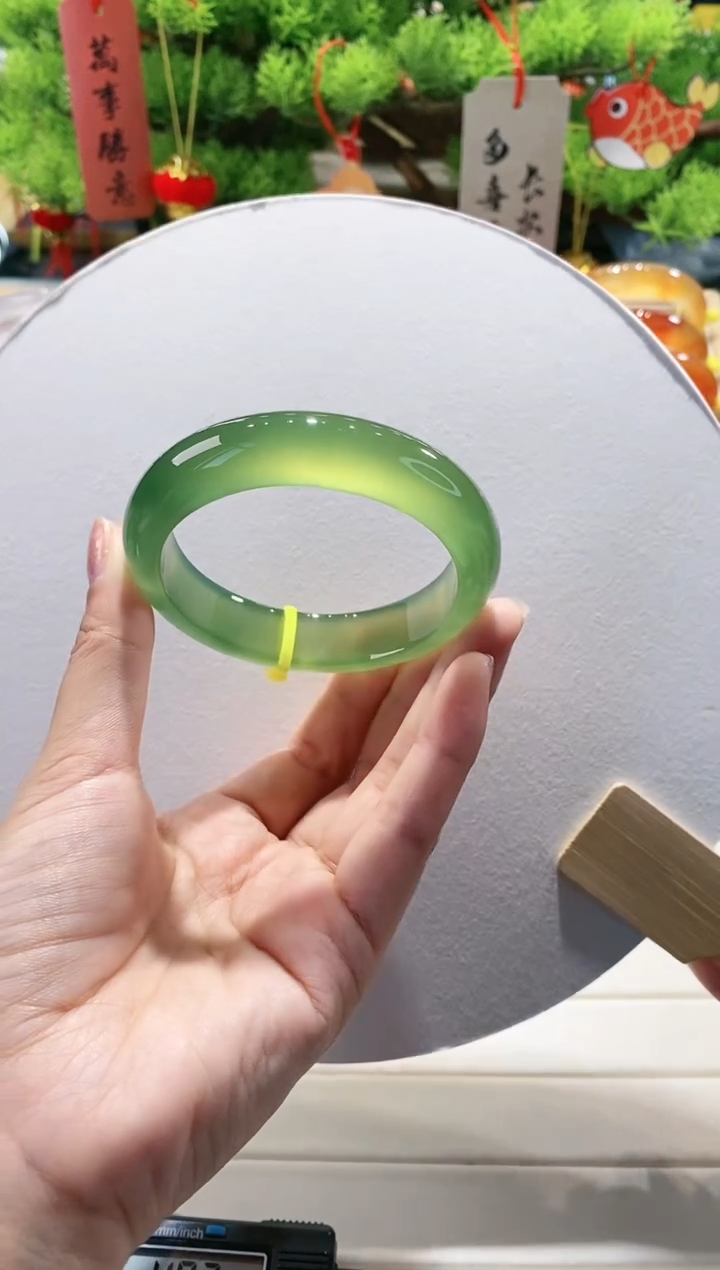 【闪购商品】玛瑙/玉髓手镯未镶嵌77-58