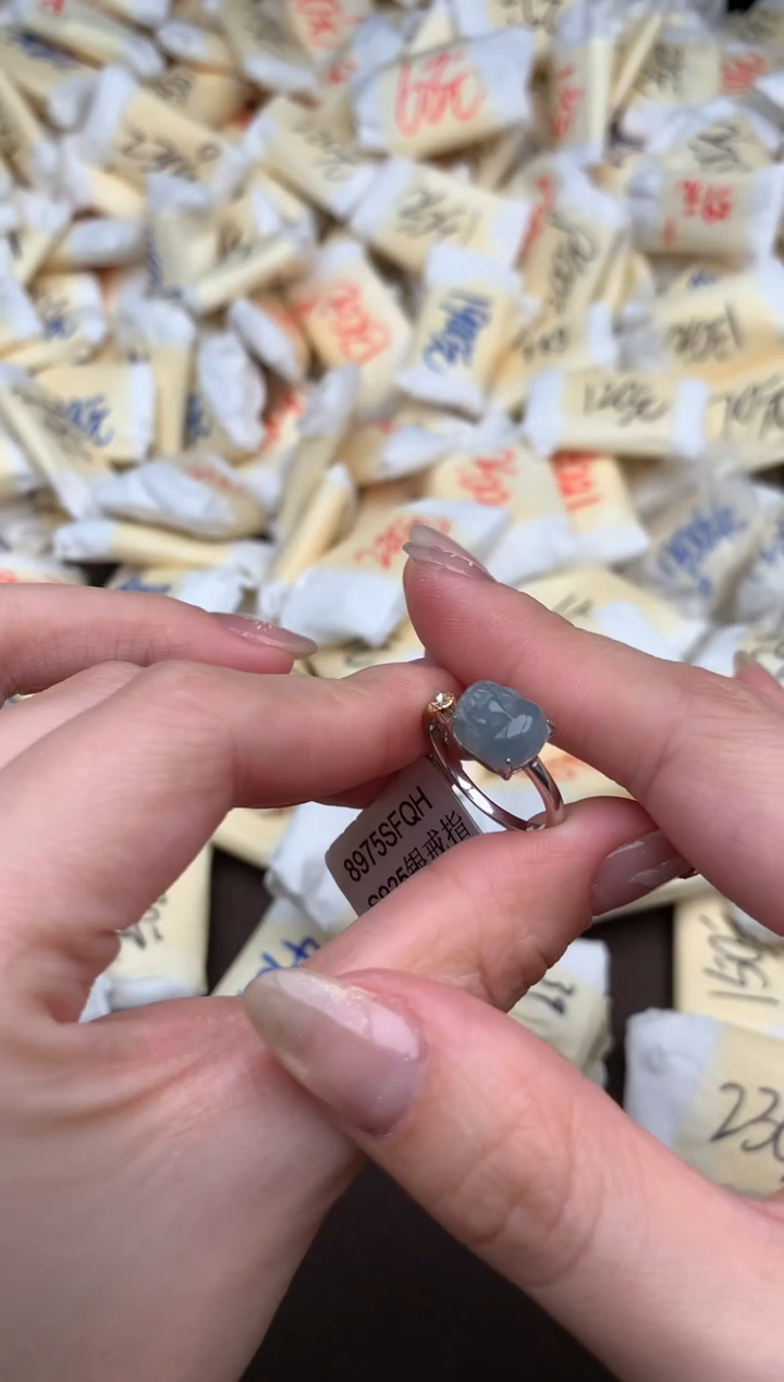 【闪购商品】翡翠戒指银S925镶嵌一