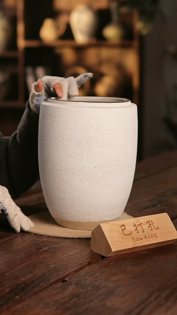 摆件12-417高度26口径15已打孔误差2