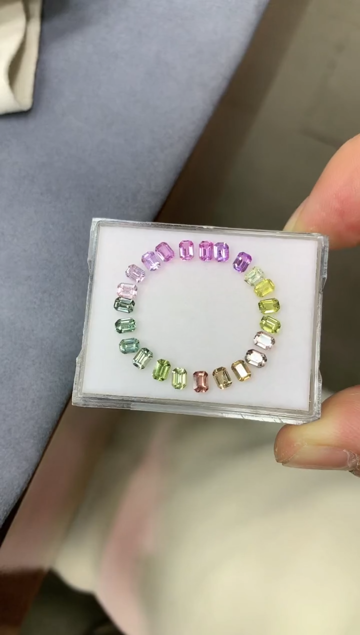 【闪购商品】蓝宝石裸石未镶嵌4.8ct