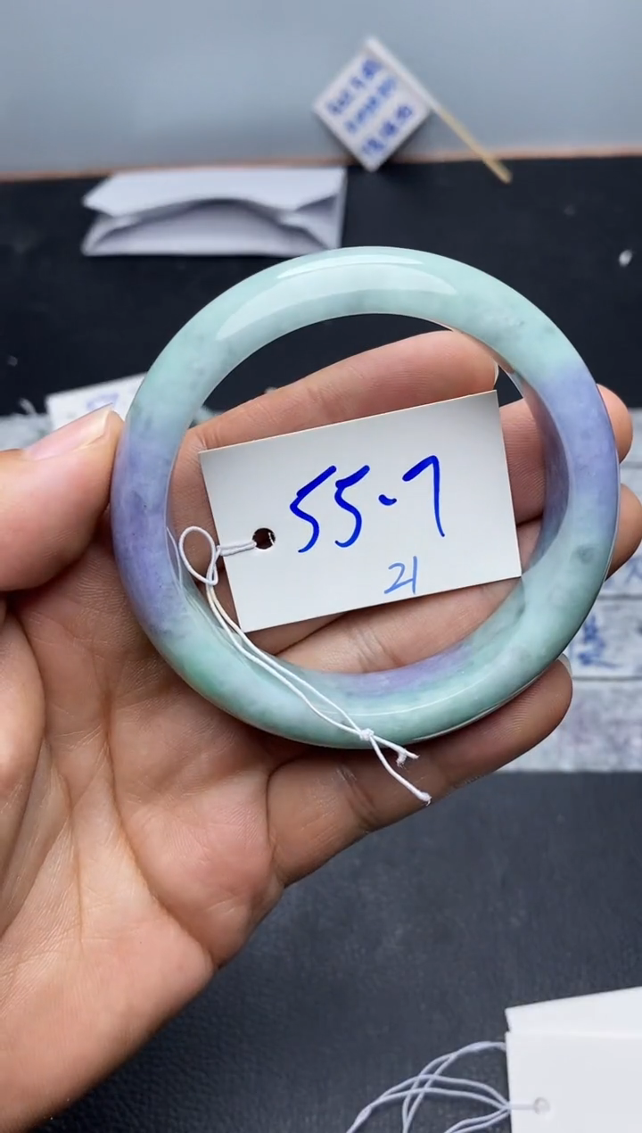 未镶嵌手镯翡翠21