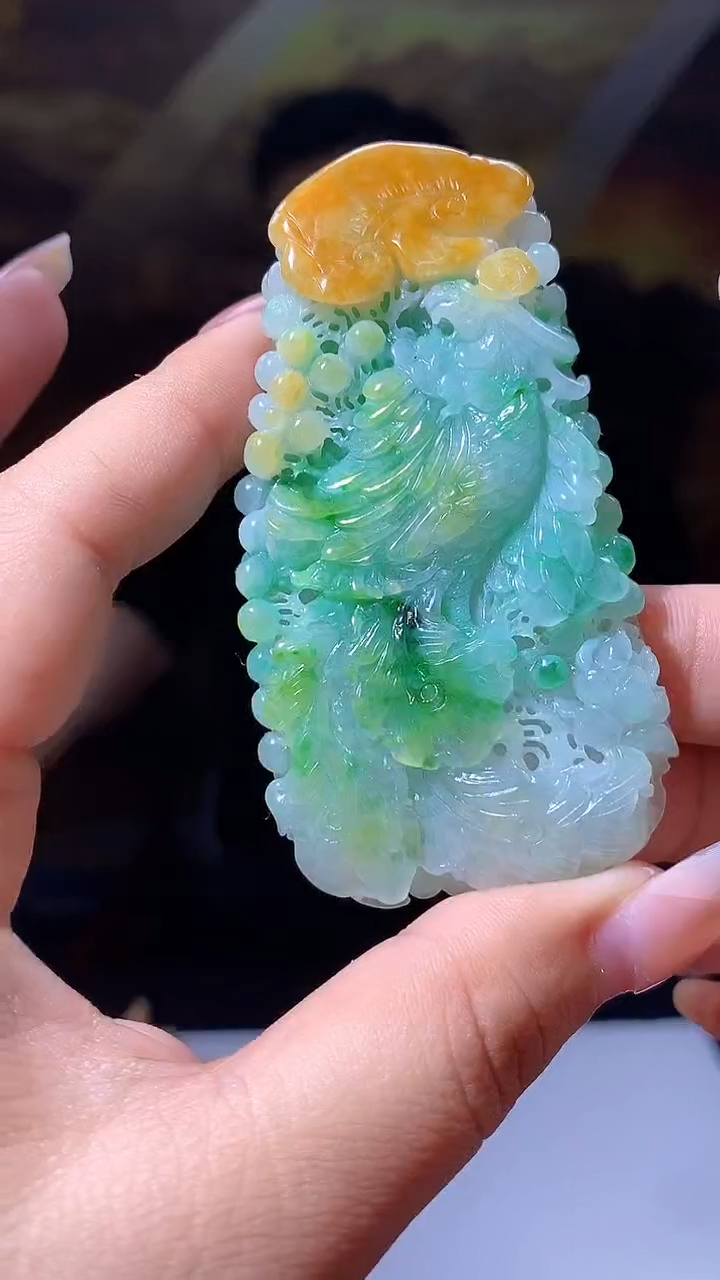 【闪购商品】定制翡翠未镶嵌1085xx-毛货挂件