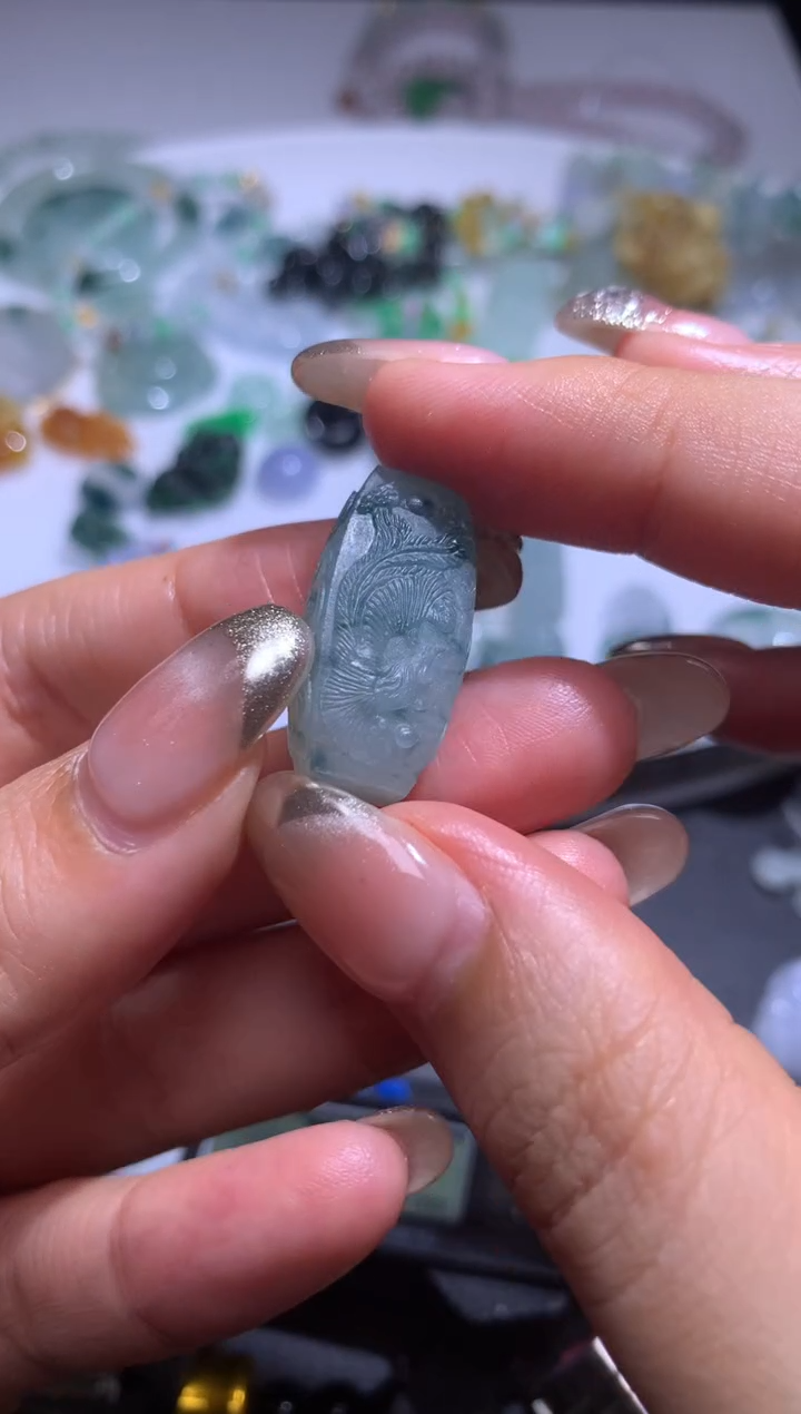 未镶嵌定制翡翠毛货