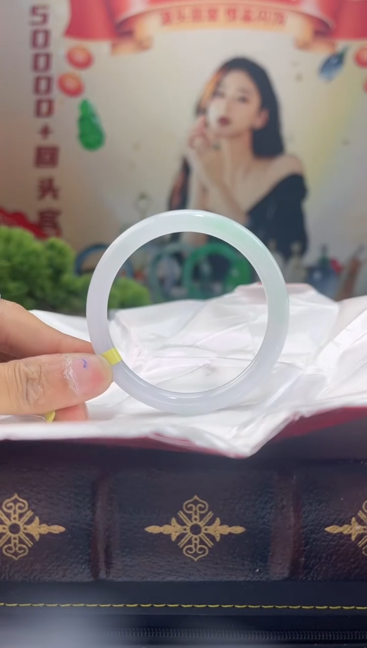 【闪购商品】翡翠手镯未镶嵌手镯11