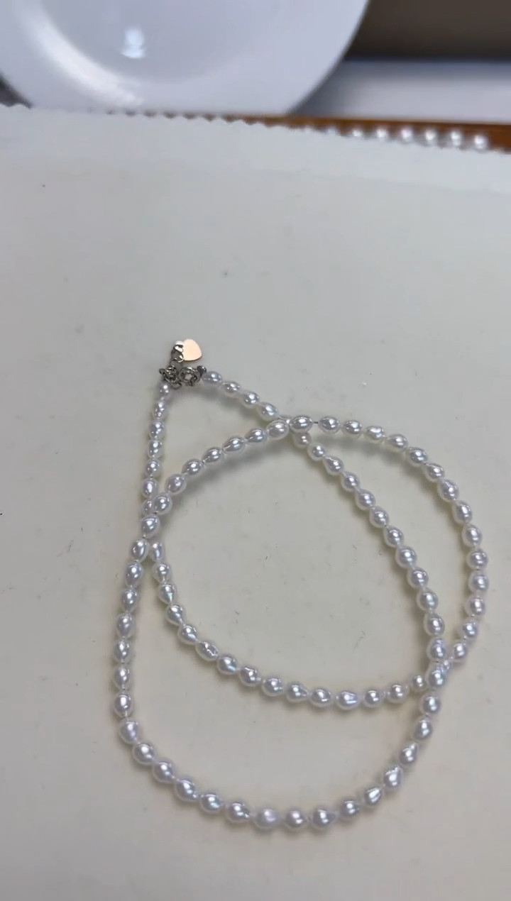 颈饰银S925镶嵌淡水珍珠4mm左右白珠