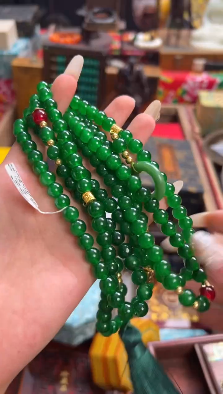未镶嵌手链翡翠--------瓷--------