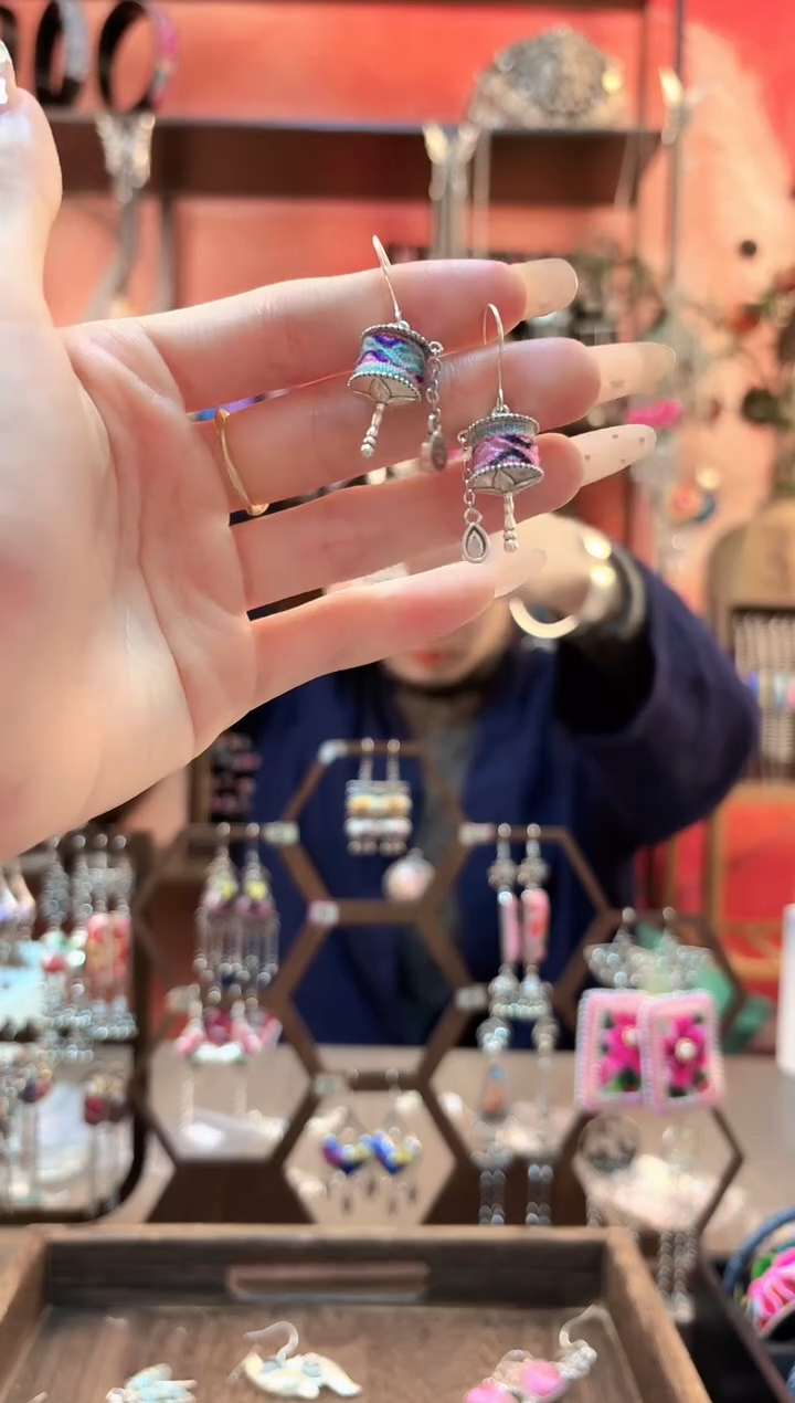 织绣云织谣民族风精美饰品 363