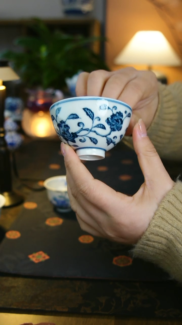 山茶花鸡心杯     