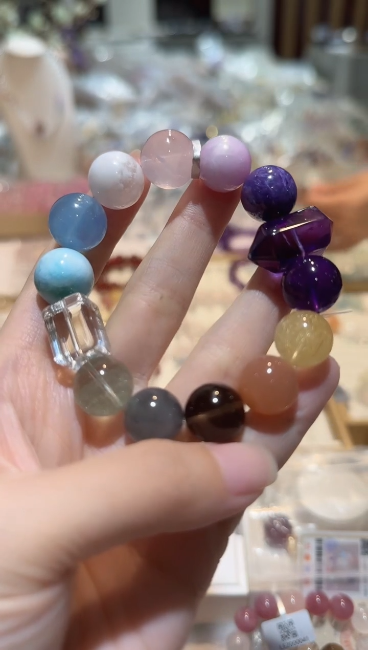 水晶手串未镶嵌手串