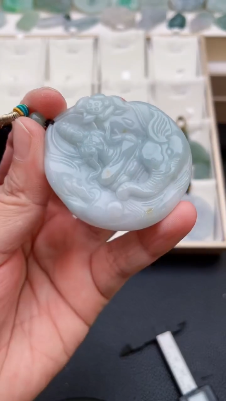 颈饰未镶嵌翡翠天然缅甸翡翠A货509