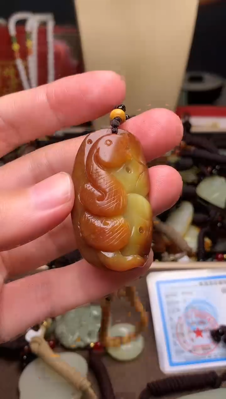 颈饰未镶嵌和田玉新疆料青海料清水和田玉吊坠