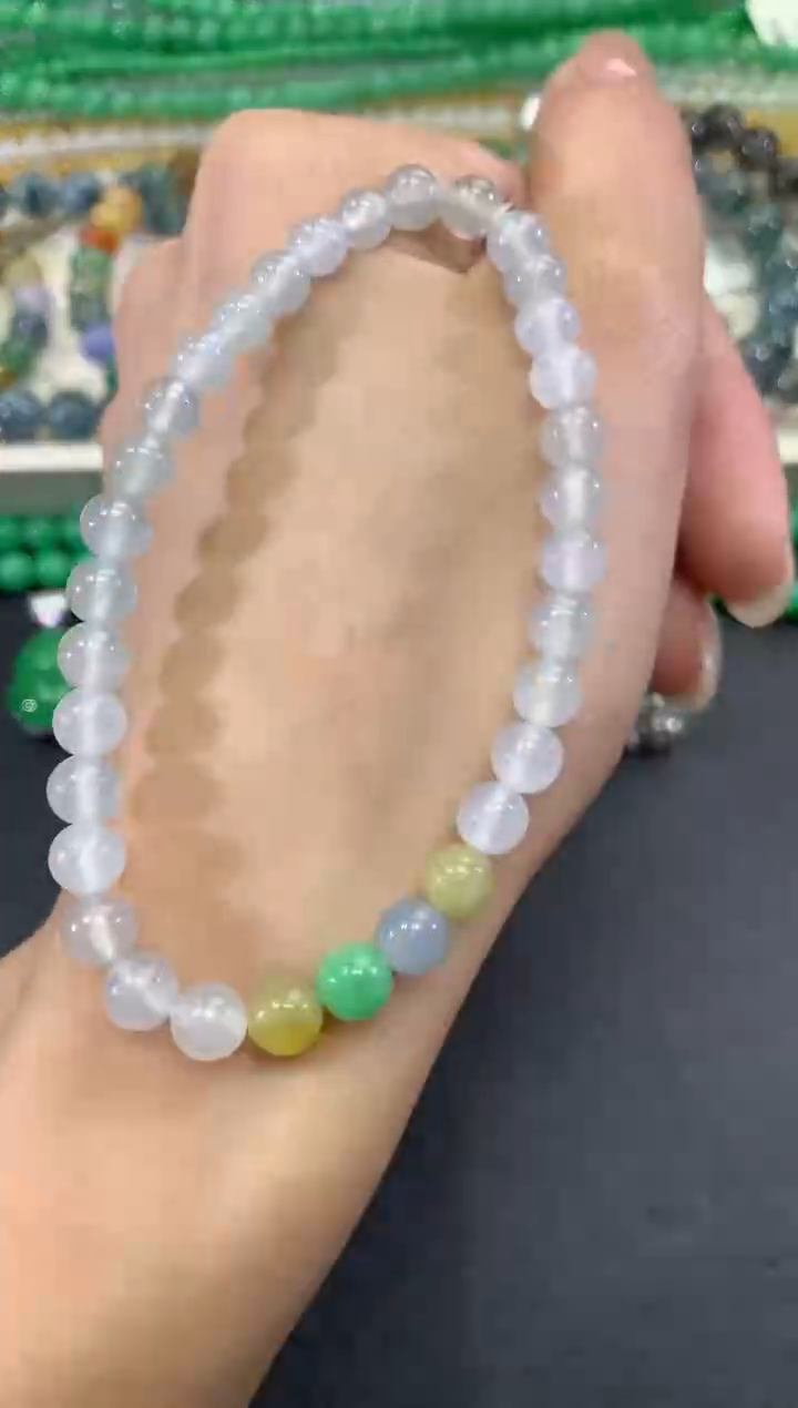 【闪购商品】翡翠手串未镶嵌q30         