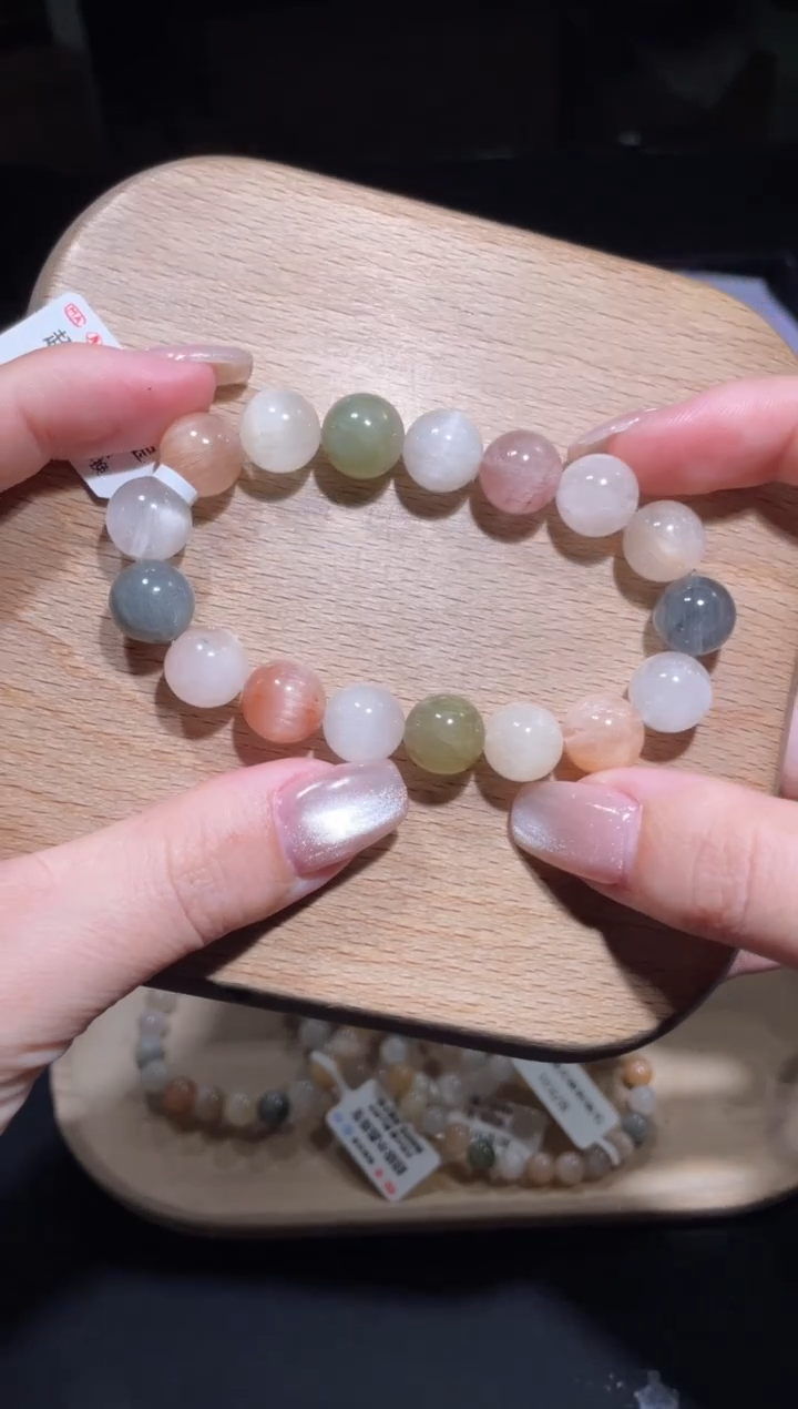 【闪购商品】水晶手链未镶嵌173号多样性发货一K 11+